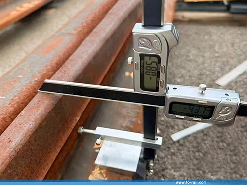 Digital Display Switch Rail Wear Gauge Model TJC-60A