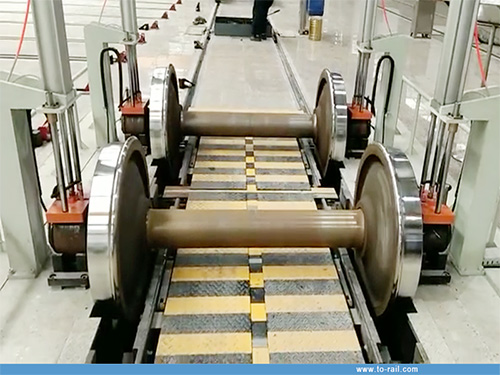 Double-Station Railway Wheel Set Bearing Run-In Machine